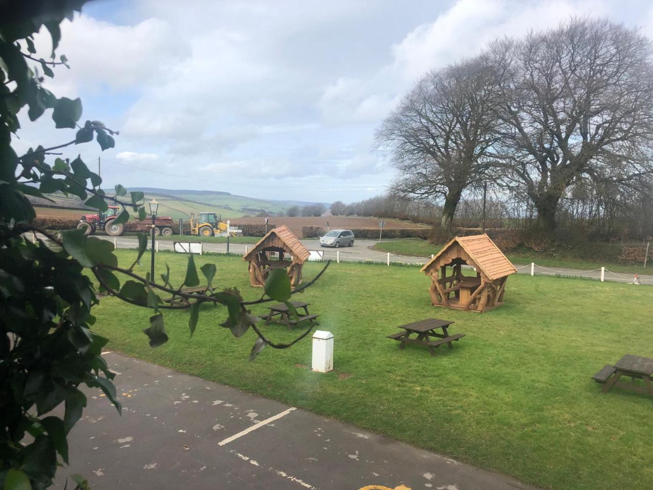 Raleghs Cross Inn Clatworthy Zewnętrze zdjęcie